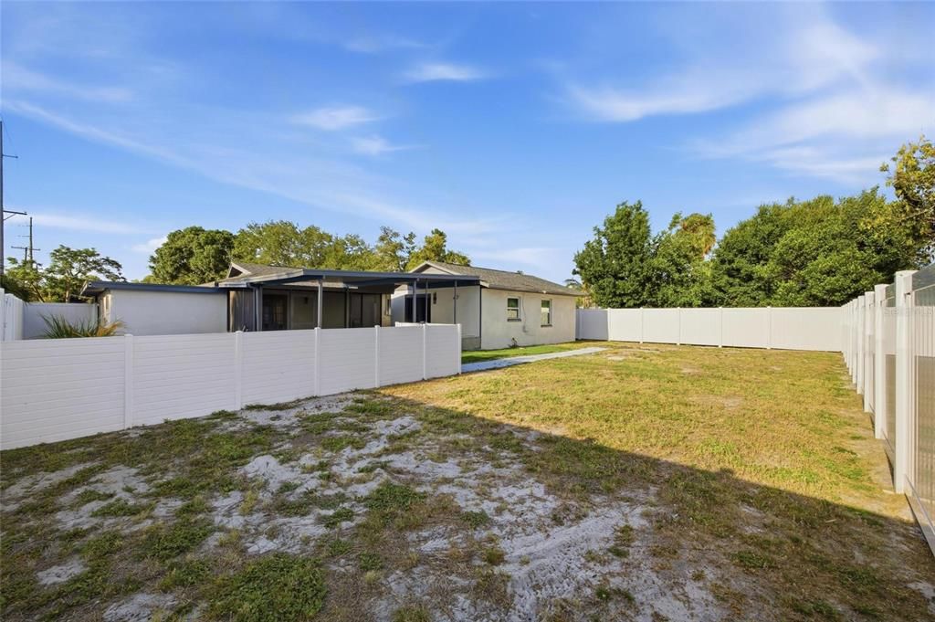 Active With Contract: $630,000 (4 beds, 3 baths, 2014 Square Feet)