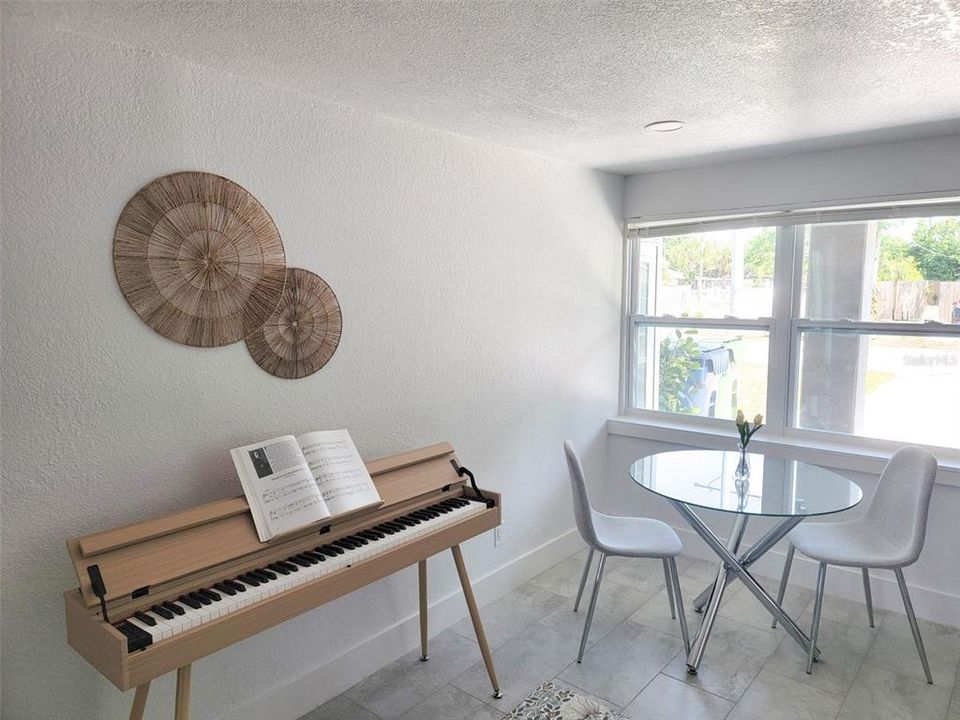 Active With Contract: $630,000 (4 beds, 3 baths, 2014 Square Feet)