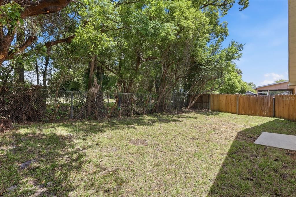 Activo con contrato: $313,500 (2 camas, 2 baños, 1076 Pies cuadrados)