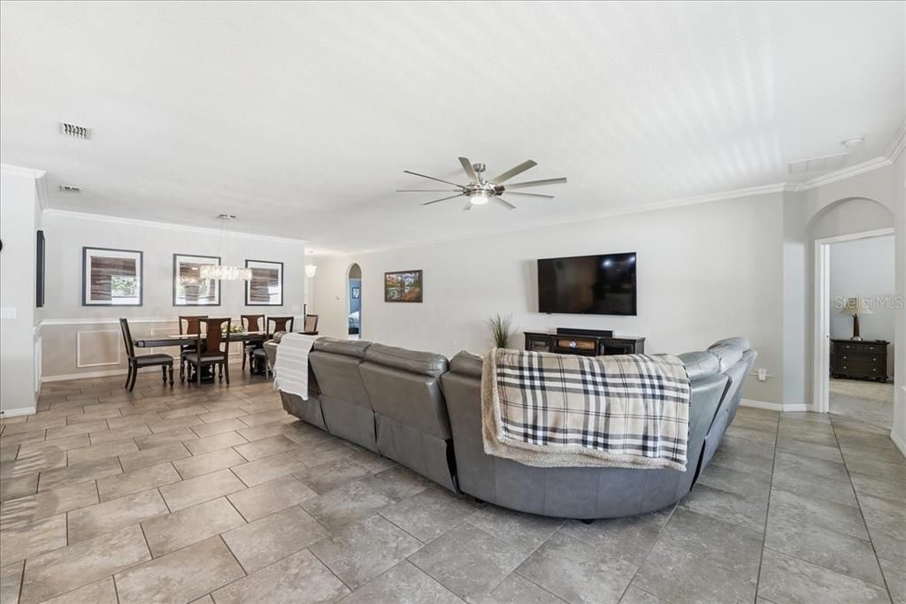 Active With Contract: $449,000 (4 beds, 3 baths, 2358 Square Feet)