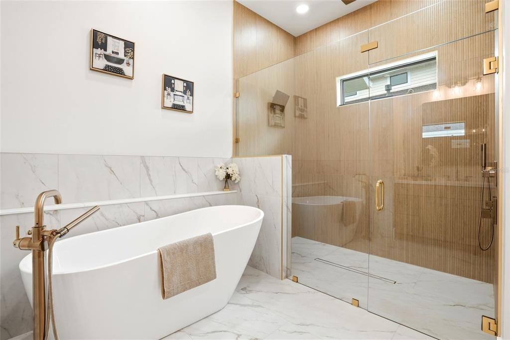 На продажу: $1,699,000 (4 спален, 4 ванн, 3407 Квадратных фут)