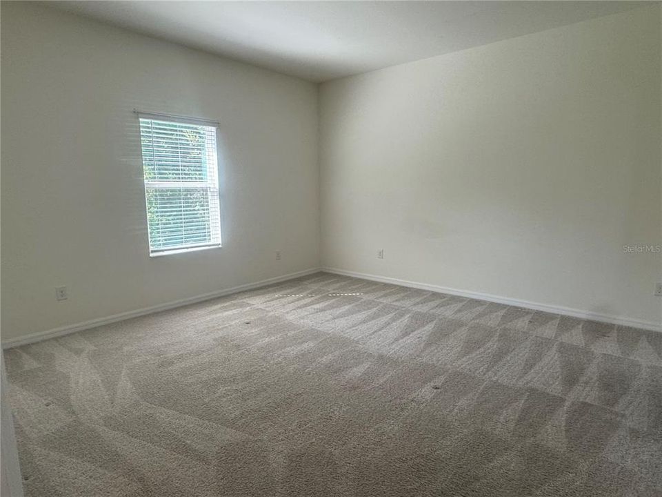 В аренду: $1,775 (3 спален, 2 ванн, 1647 Квадратных фут)