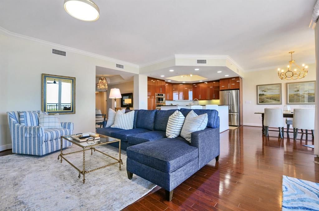 For Rent: $7,000 (3 beds, 2 baths, 2150 Square Feet)