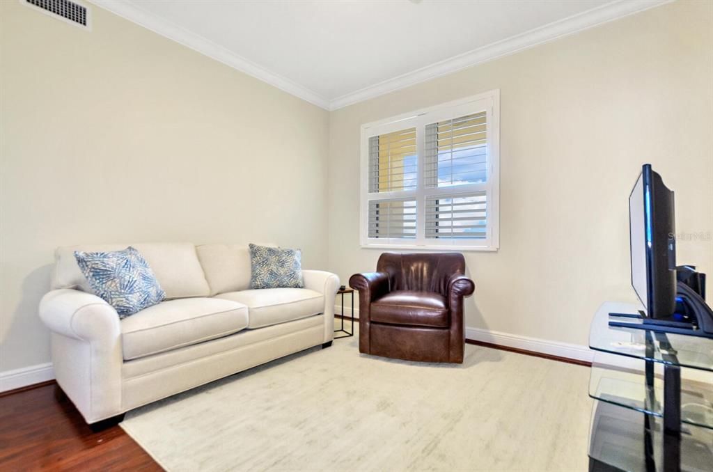 For Rent: $7,000 (3 beds, 2 baths, 2150 Square Feet)