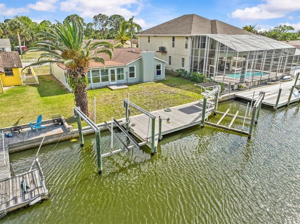 For Sale: $490,000 (3 beds, 2 baths, 1662 Square Feet)