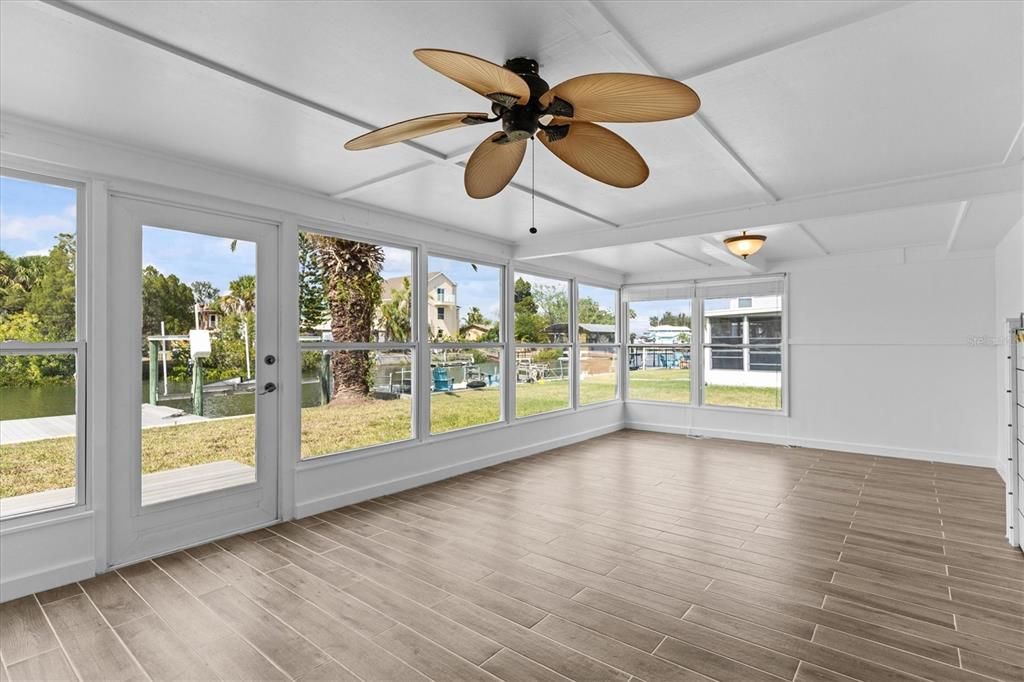 For Sale: $490,000 (3 beds, 2 baths, 1662 Square Feet)