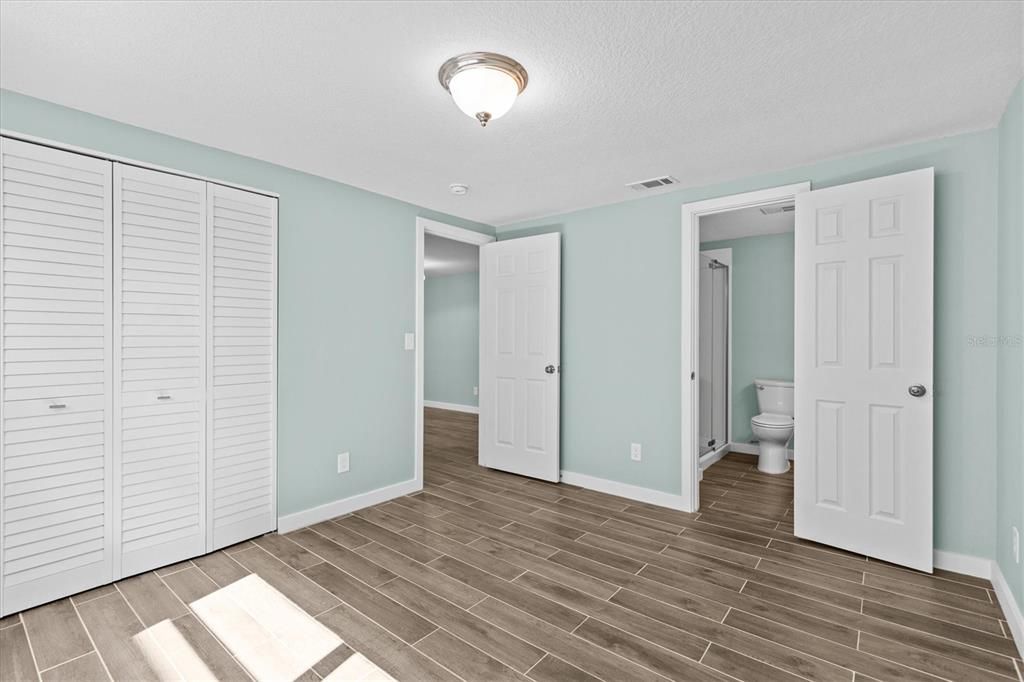 For Sale: $490,000 (3 beds, 2 baths, 1662 Square Feet)