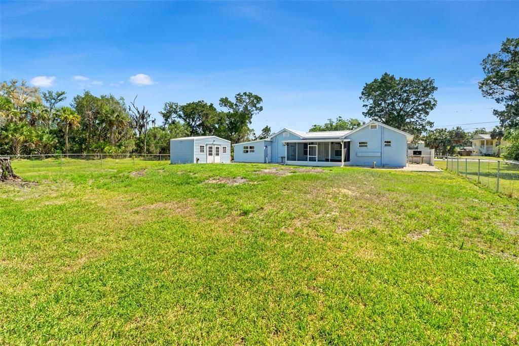 En Venta: $234,900 (4 camas, 2 baños, 1435 Pies cuadrados)