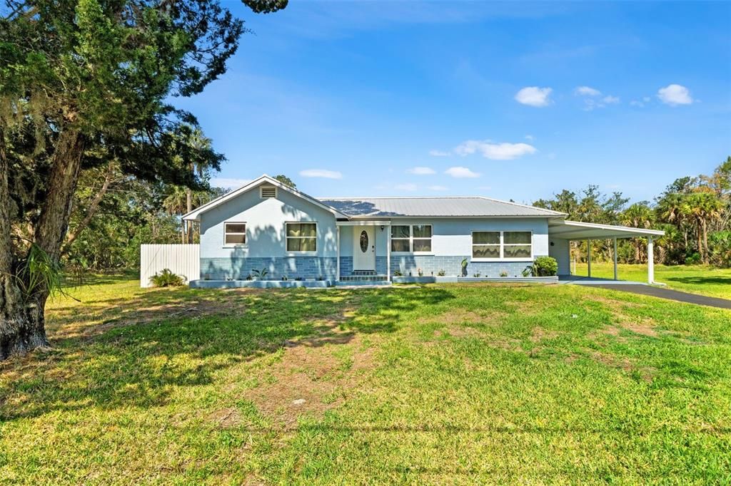 En Venta: $234,900 (4 camas, 2 baños, 1435 Pies cuadrados)