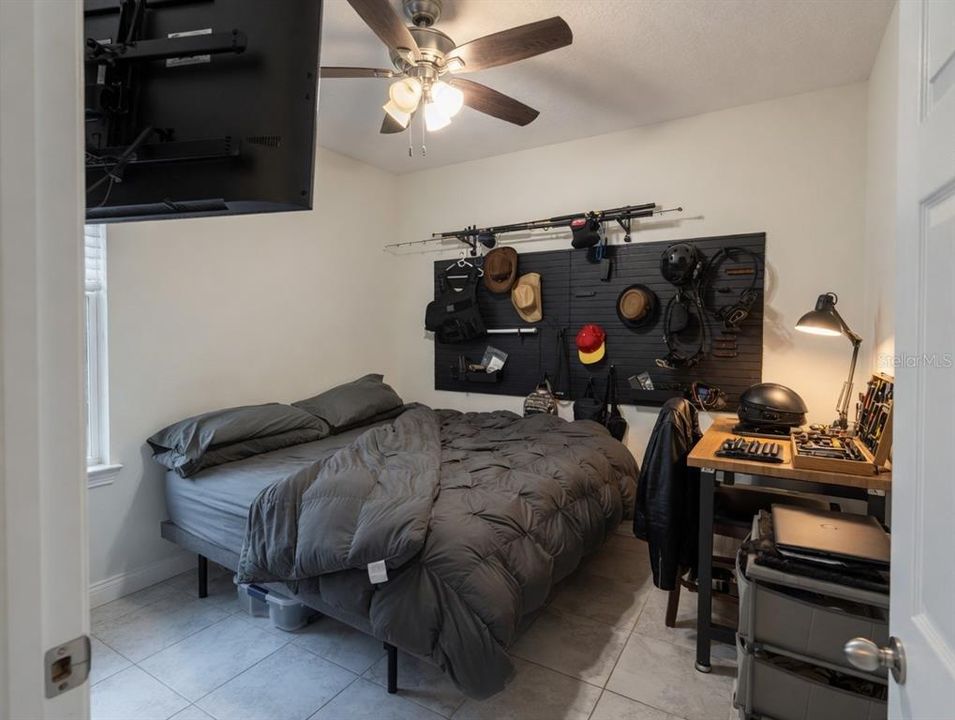 For Sale: $420,000 (3 beds, 2 baths, 1849 Square Feet)