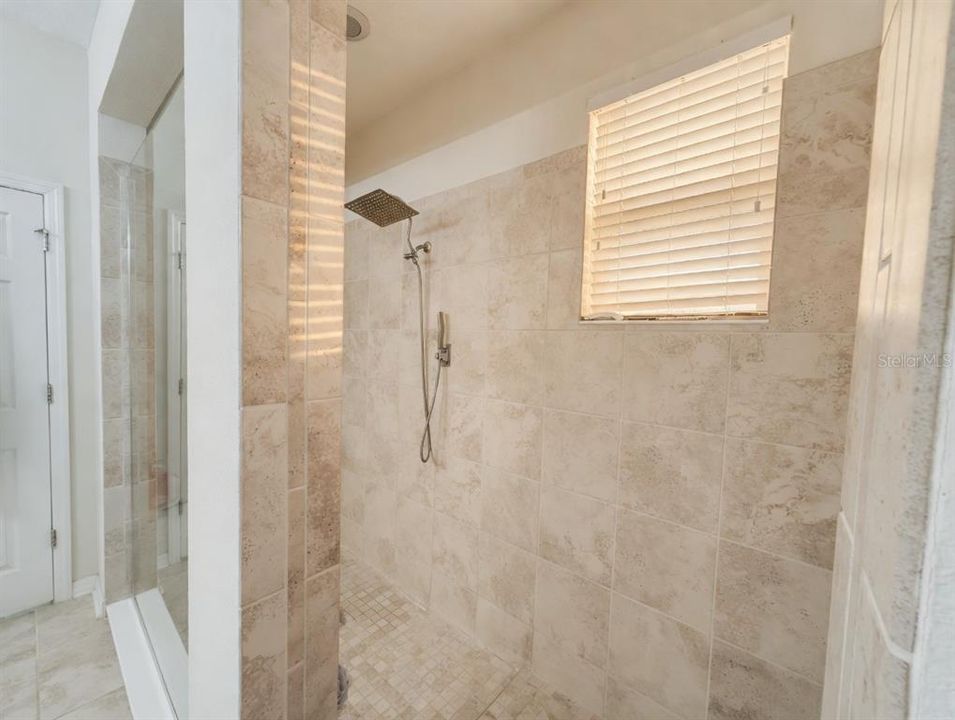 For Sale: $420,000 (3 beds, 2 baths, 1849 Square Feet)