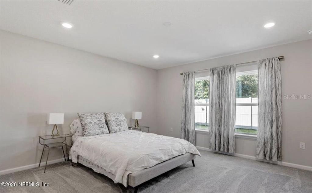For Rent: $2,500 (3 beds, 2 baths, 1608 Square Feet)