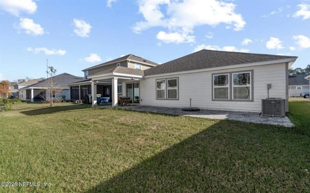 For Rent: $2,500 (3 beds, 2 baths, 1608 Square Feet)