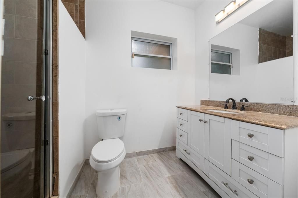 В аренду: $2,900 (4 спален, 2 ванн, 1467 Квадратных фут)