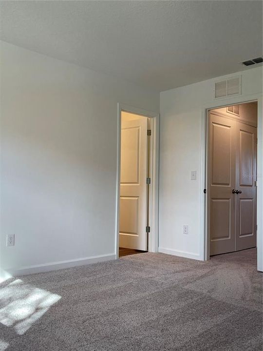 En Venta: $255,000 (3 camas, 2 baños, 1386 Pies cuadrados)