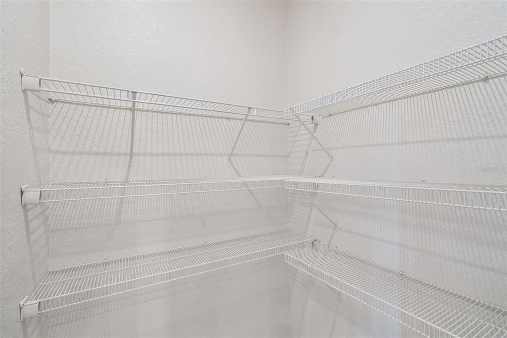 En Venta: $345,000 (4 camas, 2 baños, 1851 Pies cuadrados)