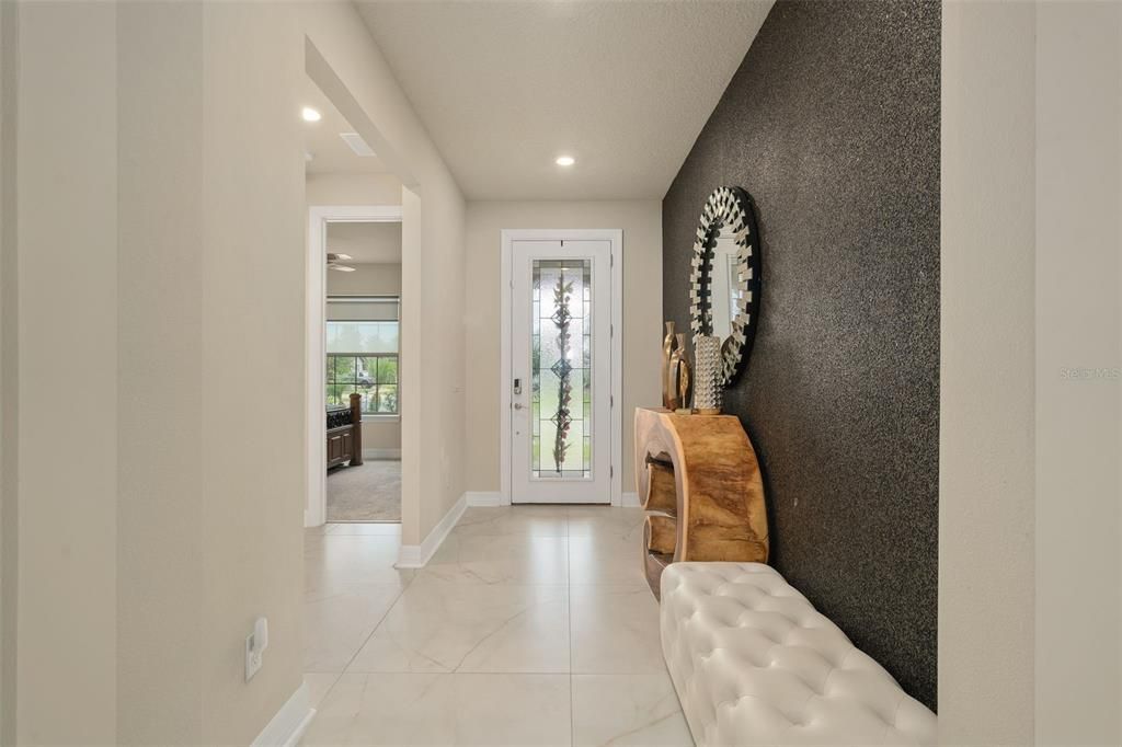 En Venta: $799,999 (4 camas, 3 baños, 2692 Pies cuadrados)