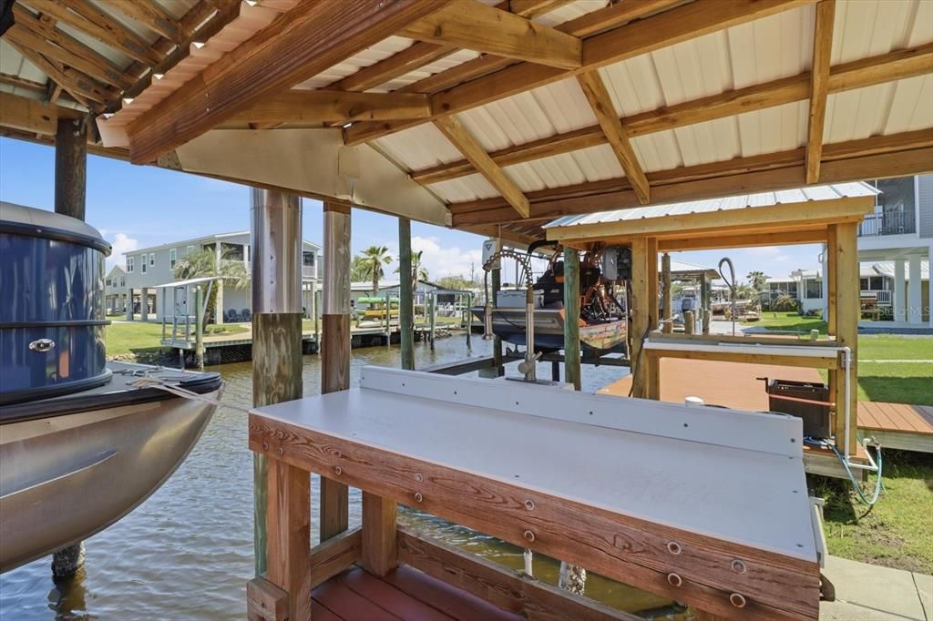 En Venta: $399,999 (2 camas, 2 baños, 1046 Pies cuadrados)