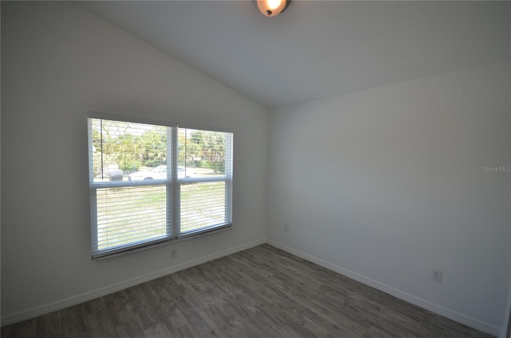 For Rent: $2,200 (3 beds, 2 baths, 1193 Square Feet)