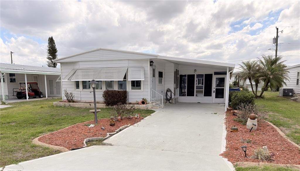 Vendido Recientemente: $149,900 (2 camas, 2 baños, 1151 Pies cuadrados)
