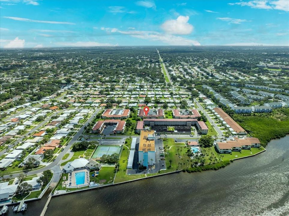 En Venta: $189,500 (1 camas, 1 baños, 958 Pies cuadrados)