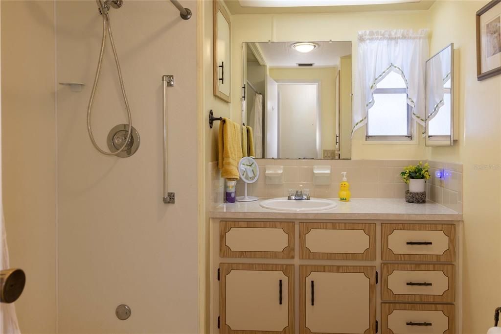 En Venta: $135,000 (2 camas, 2 baños, 1056 Pies cuadrados)
