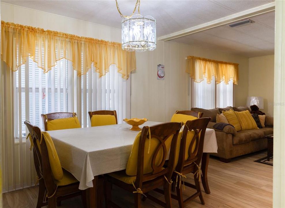 En Venta: $135,000 (2 camas, 2 baños, 1056 Pies cuadrados)