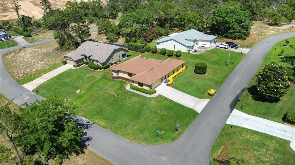 For Sale: $309,700 (3 beds, 2 baths, 2021 Square Feet)