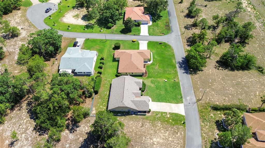 For Sale: $309,700 (3 beds, 2 baths, 2021 Square Feet)