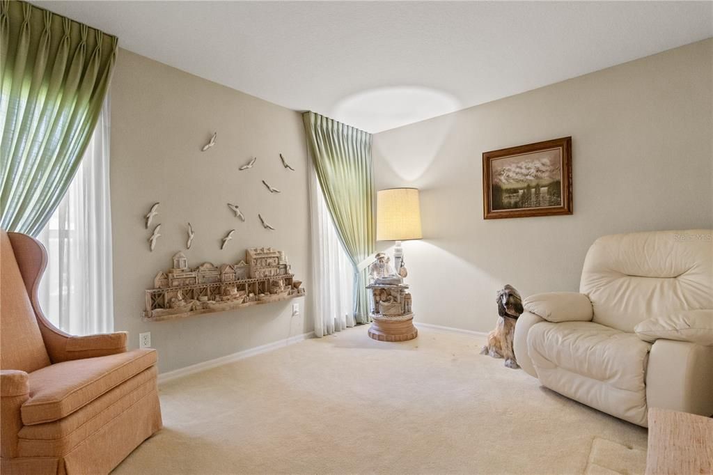For Sale: $309,700 (3 beds, 2 baths, 2021 Square Feet)