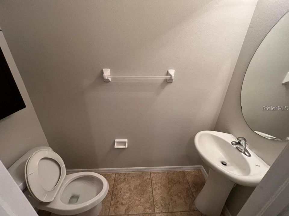 En Renta: $2,250 (3 camas, 2 baños, 1704 Pies cuadrados)