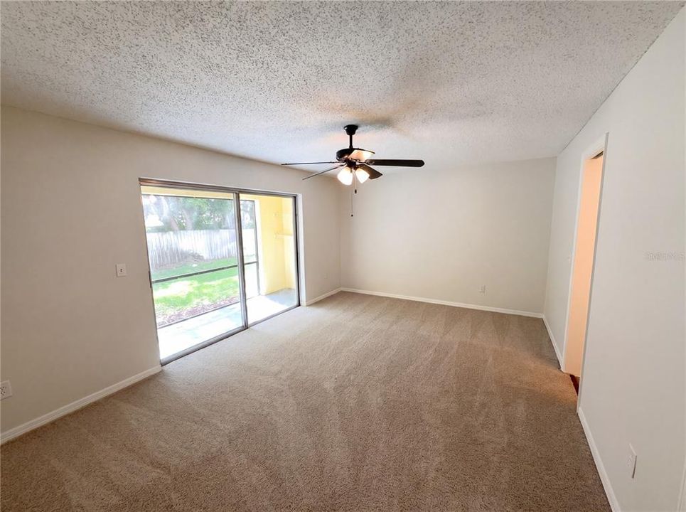 En Venta: $238,000 (3 camas, 2 baños, 1425 Pies cuadrados)
