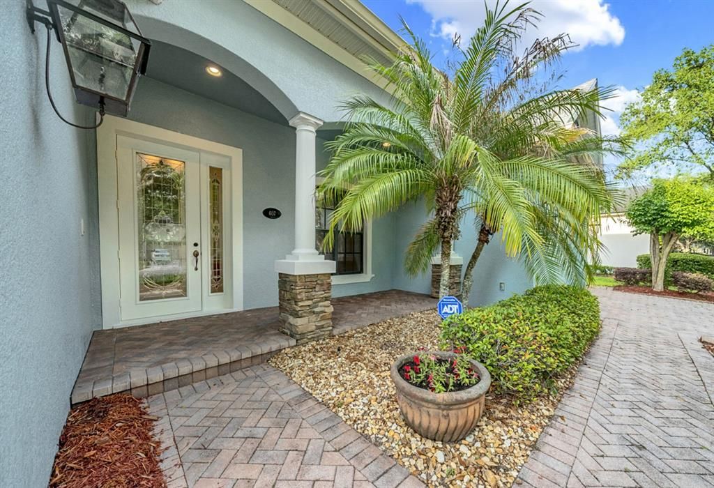 For Sale: $530,000 (3 beds, 3 baths, 2754 Square Feet)