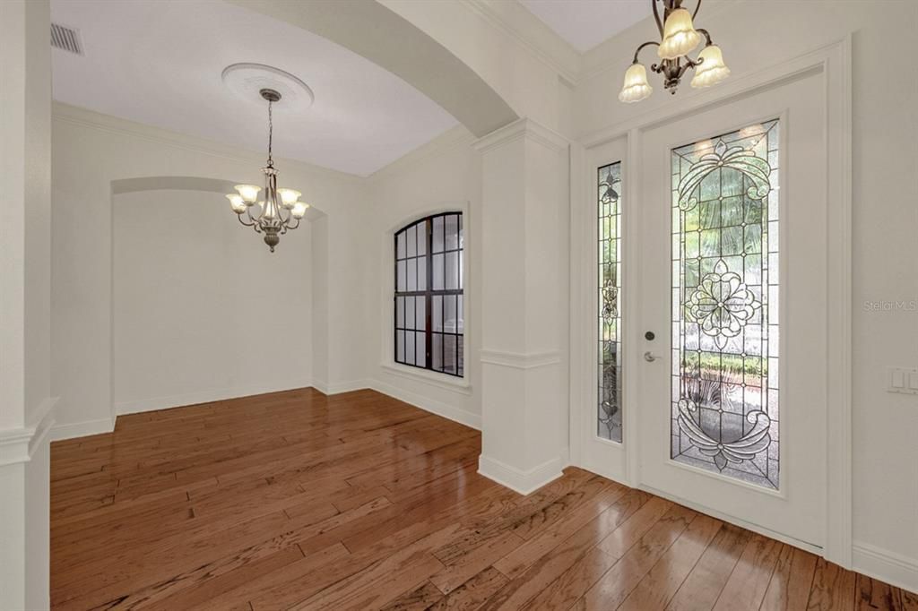 For Sale: $530,000 (3 beds, 3 baths, 2754 Square Feet)