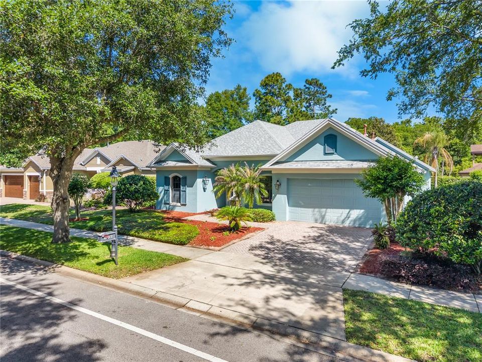 For Sale: $530,000 (3 beds, 3 baths, 2754 Square Feet)