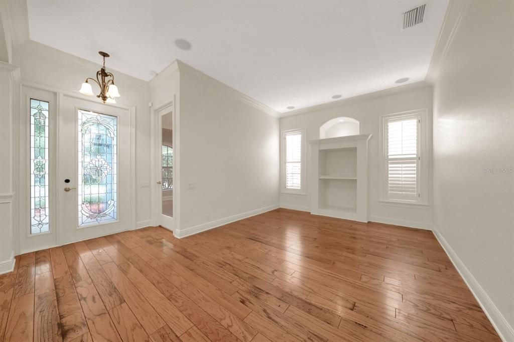 For Sale: $530,000 (3 beds, 3 baths, 2754 Square Feet)