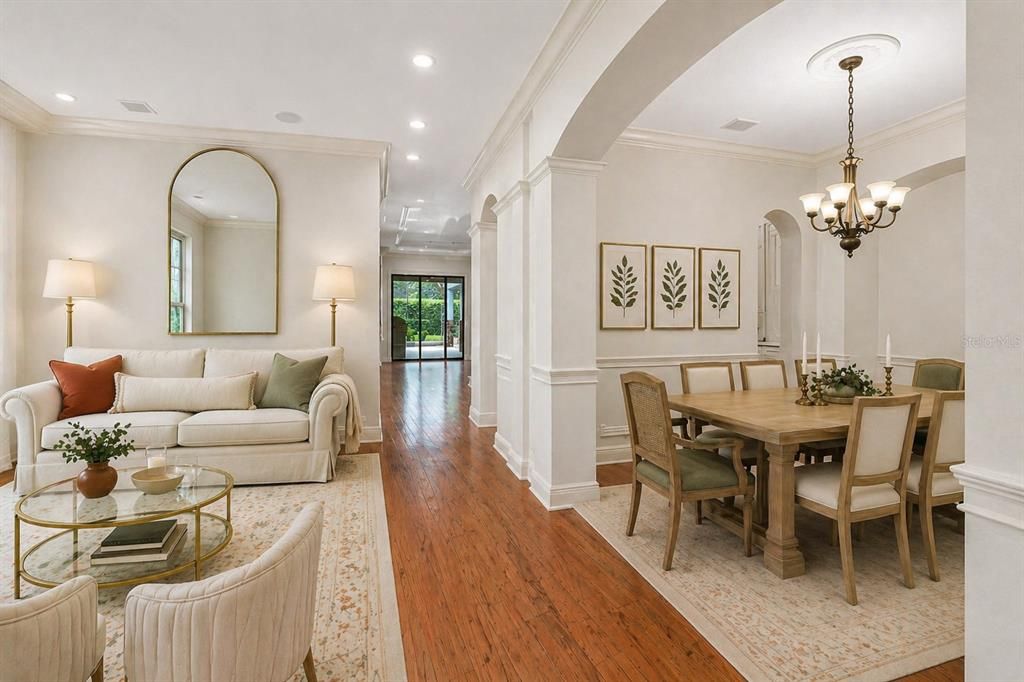 For Sale: $530,000 (3 beds, 3 baths, 2754 Square Feet)