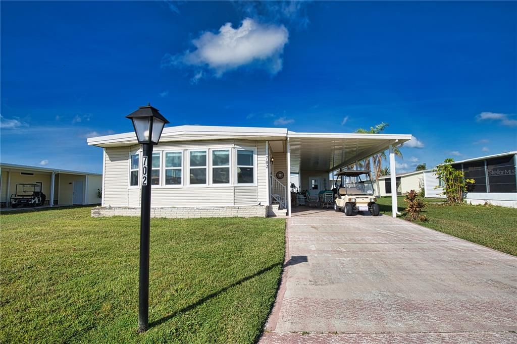Activo con contrato: $129,900 (2 camas, 2 baños, 1476 Pies cuadrados)