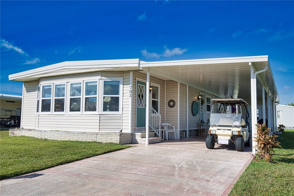 Activo con contrato: $129,900 (2 camas, 2 baños, 1476 Pies cuadrados)