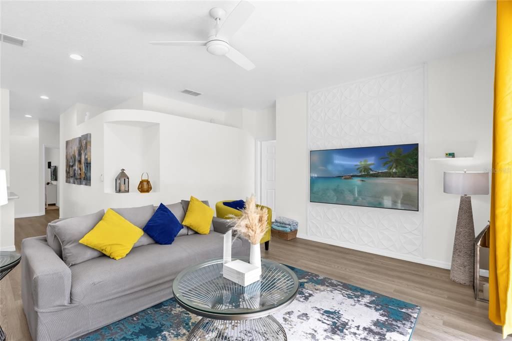 Active With Contract: $429,000 (4 beds, 2 baths, 1701 Square Feet)