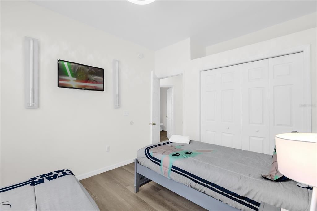 Active With Contract: $429,000 (4 beds, 2 baths, 1701 Square Feet)