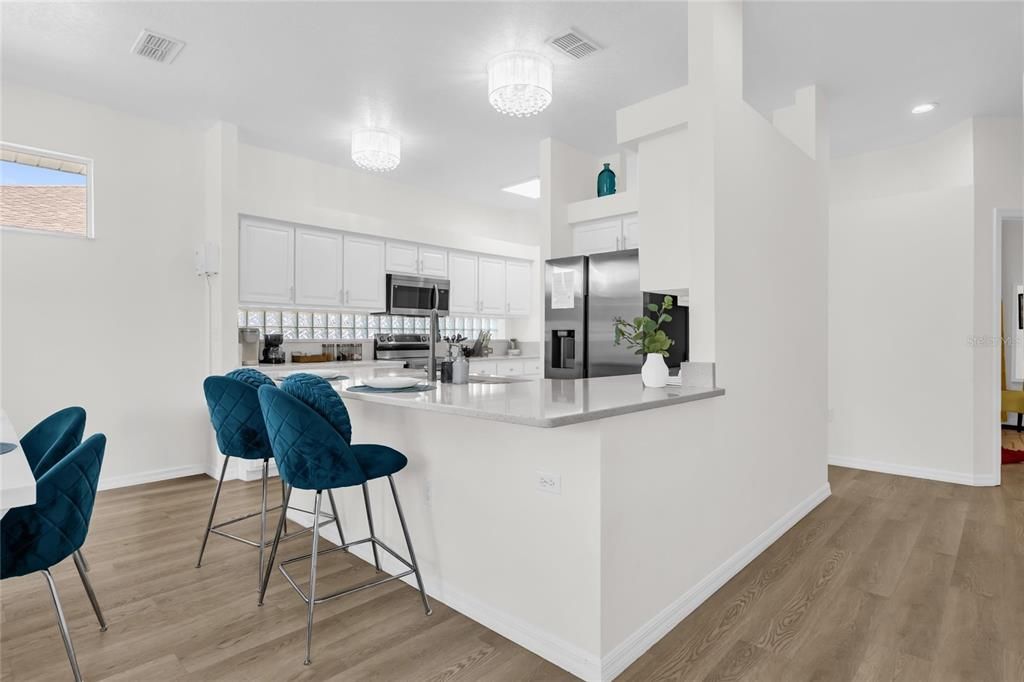 Active With Contract: $429,000 (4 beds, 2 baths, 1701 Square Feet)