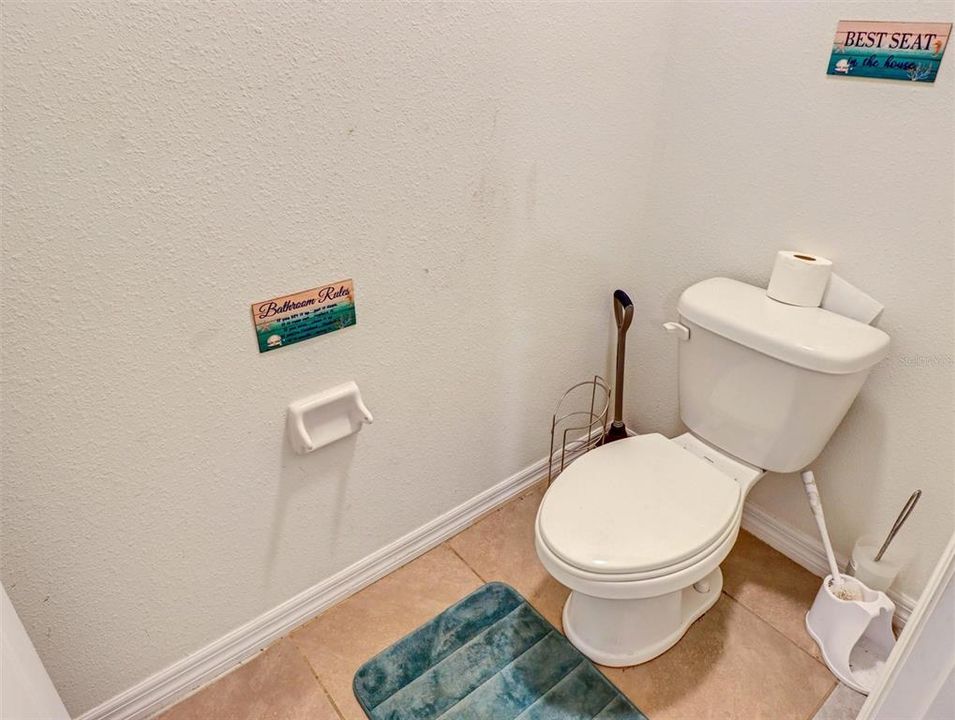 For Sale: $300,000 (4 beds, 2 baths, 1846 Square Feet)
