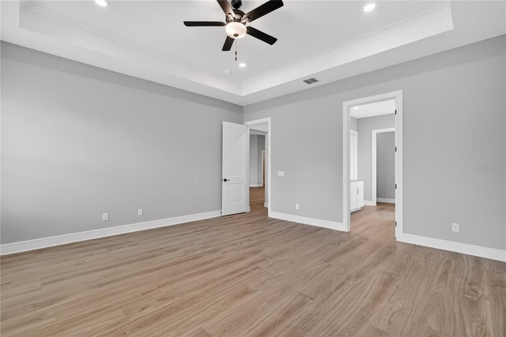 For Sale: $749,900 (4 beds, 3 baths, 3389 Square Feet)