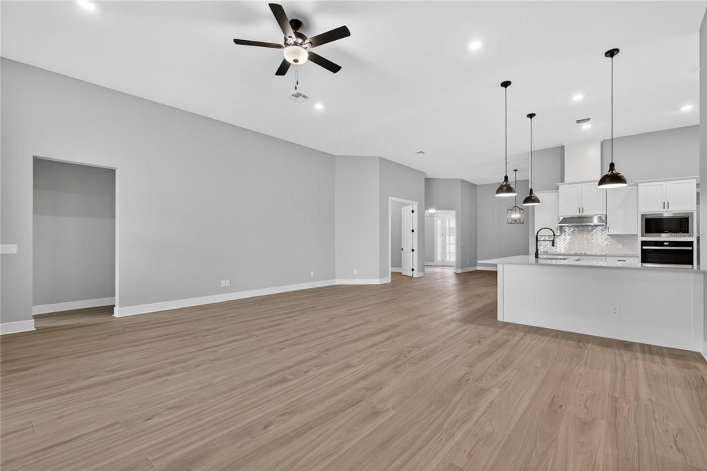For Sale: $749,900 (4 beds, 3 baths, 3389 Square Feet)