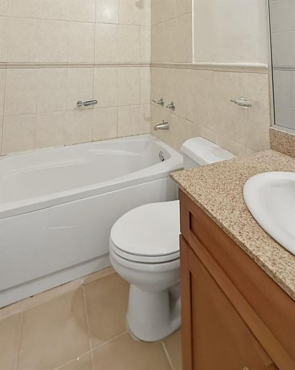 En Venta: $415,000 (3 camas, 2 baños, 1582.7 Pies cuadrados)