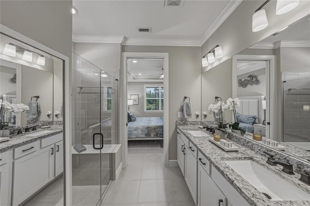 Activo con contrato: $389,900 (2 camas, 2 baños, 1400 Pies cuadrados)