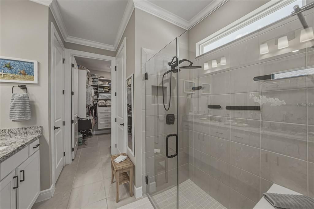 Activo con contrato: $389,900 (2 camas, 2 baños, 1400 Pies cuadrados)