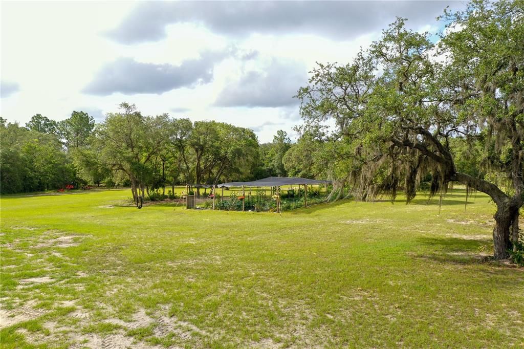 For Sale: $899,000 (4 beds, 2 baths, 1940 Square Feet)