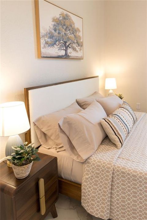 For Sale: $899,000 (4 beds, 2 baths, 1940 Square Feet)